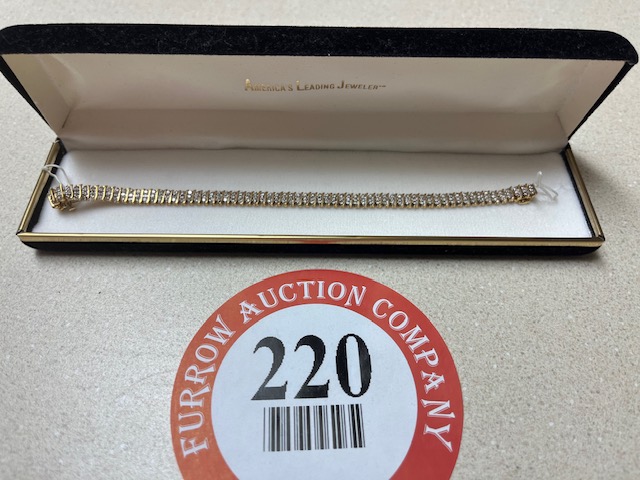 ONLINE ONLY AUCTION: SELLING ON BEHALF OF YOUNG-WILLIAMS ANIMAL CENTER, BENEFICIARY OF THE ESTATE OF JEFFREY L CRIPPEN: HOUSEHOLD FURNISHINGS, COLLECTIBLES, JEWELRY, VEHICLES & MORE